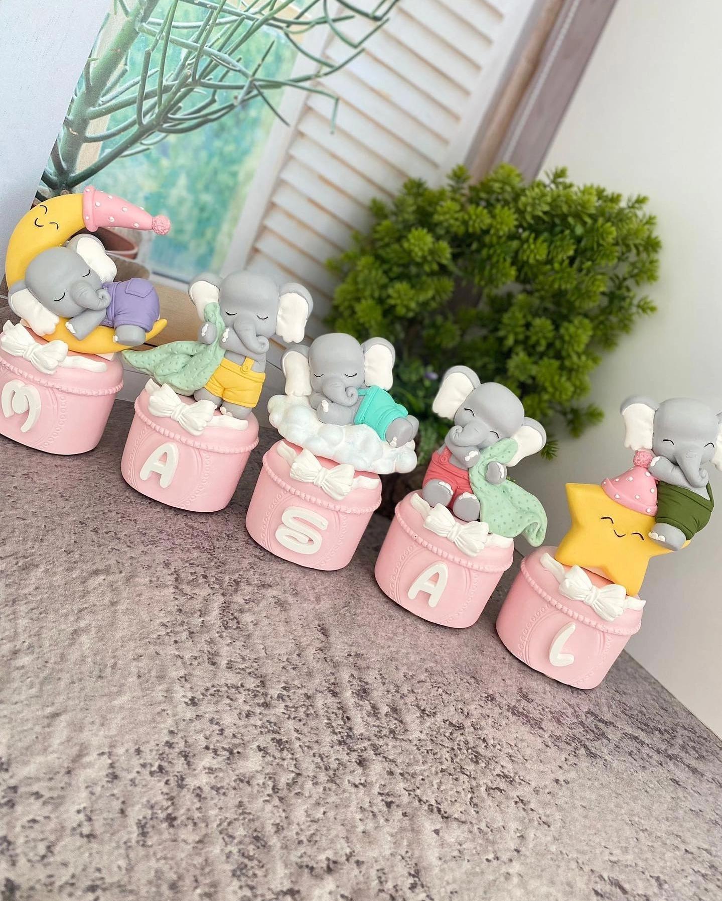 Uykucu Fil Kokulu Taş İsimlik